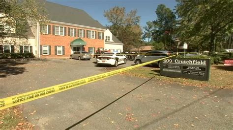 durham stabbing|Durham Community in Shock as One Man Dies, Woman Injured。